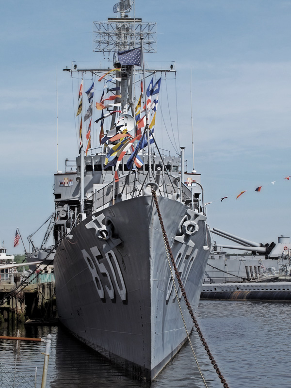 USS Joseph P. Kennedy, Jr.