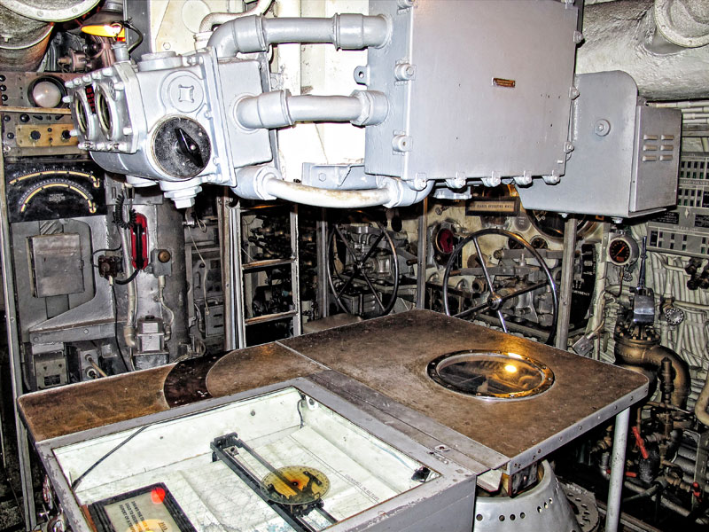 Bridge on USS Joseph P. Kennedy, Jr.