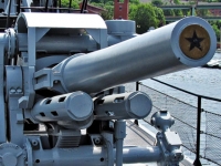 5 Inch 25 Cal. Deck Gun on USS Lionfish