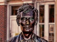The Lincoln Statue at the Old State Capitol